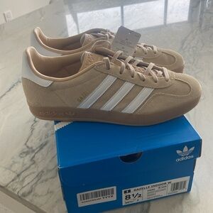 Adidas Indoor Women Gazelle